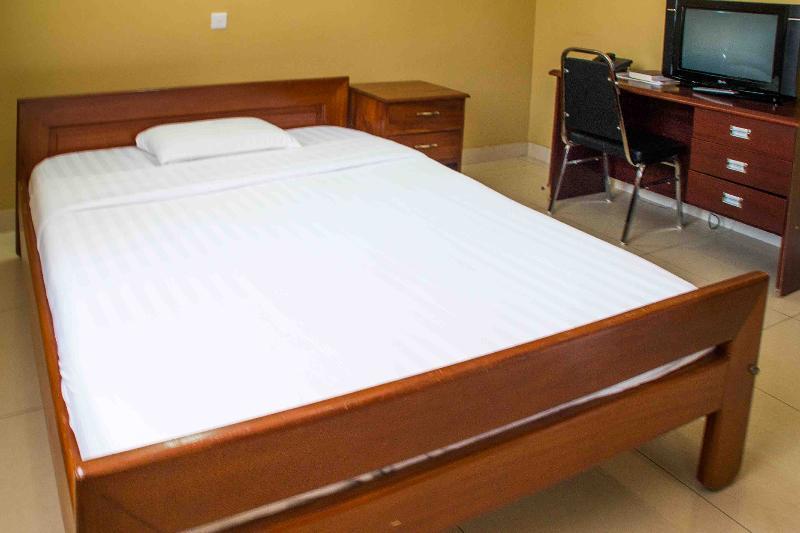 Akello Annex Hotel 3*
