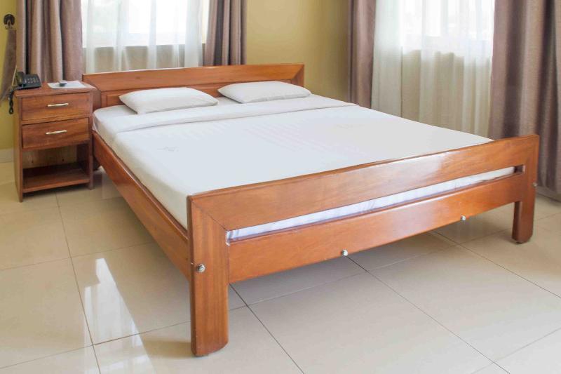 Akello Annex 3* Soroti